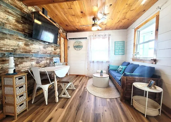 Sea & Sun Cottage #1